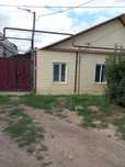 Продаётся дом, участок 9 соток.Имеется баня, погреб,на участке можно п