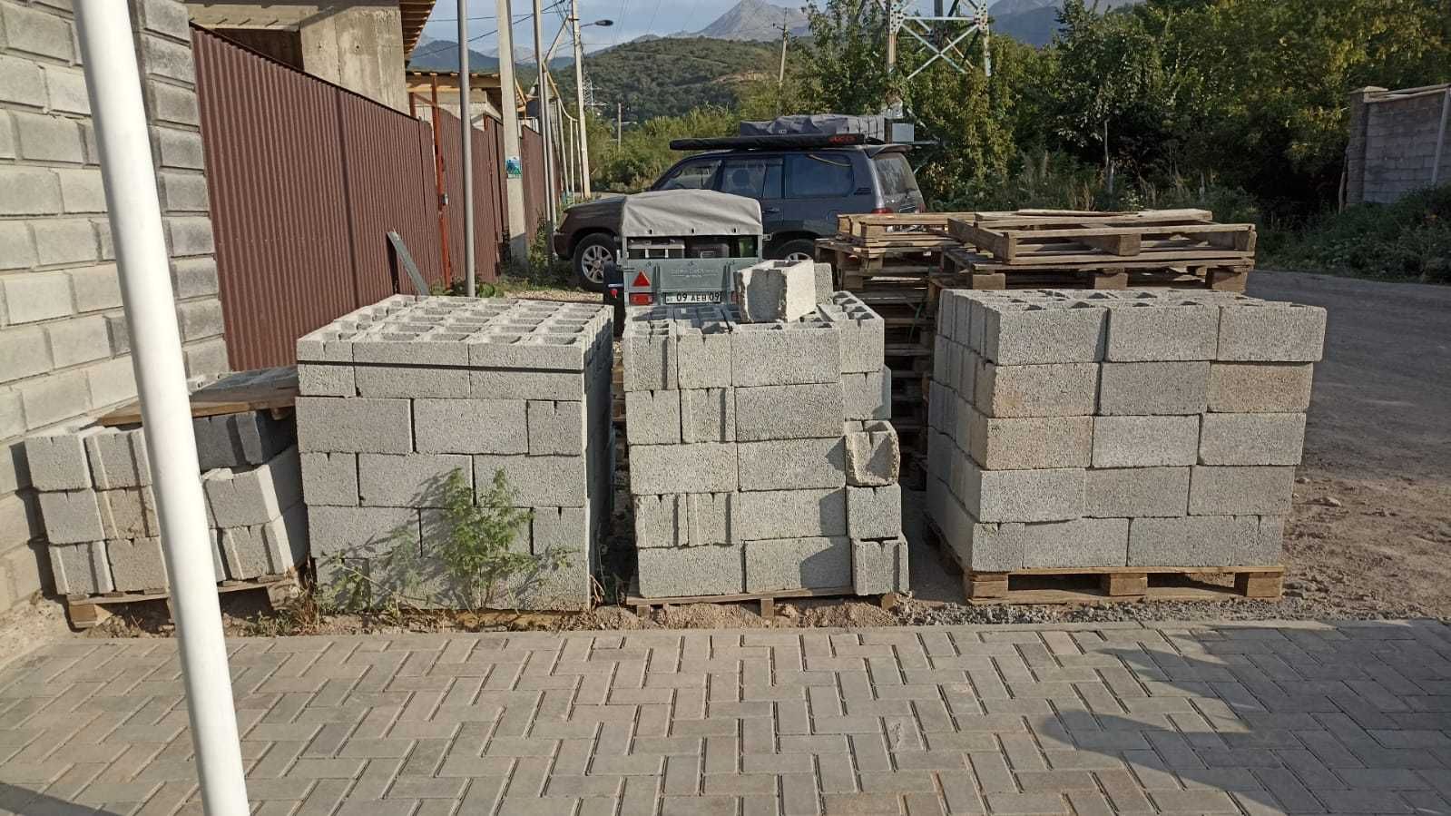 Сплитерные блоки новые. Самовывоз.