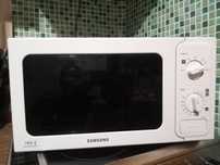 Микроволновая печь "Samsung"