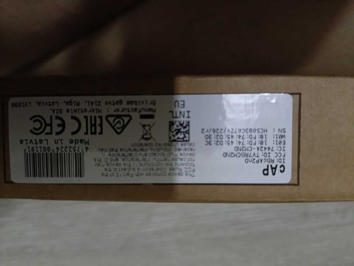 Продам новый MikroTik cAP RBcAP2nD (Wi-Fi точка доступа)