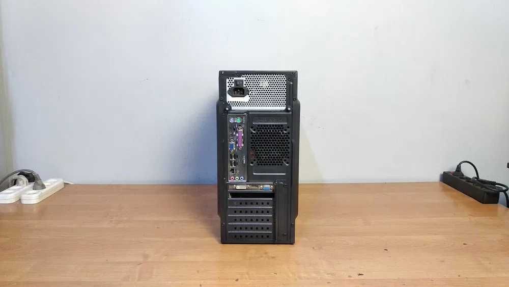 Компьютер Core I5\ОЗУ 4\HDD 500\Geforce GT 730 4 Гб
