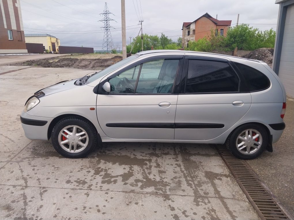 Срочно продам автомобиль. АКПП