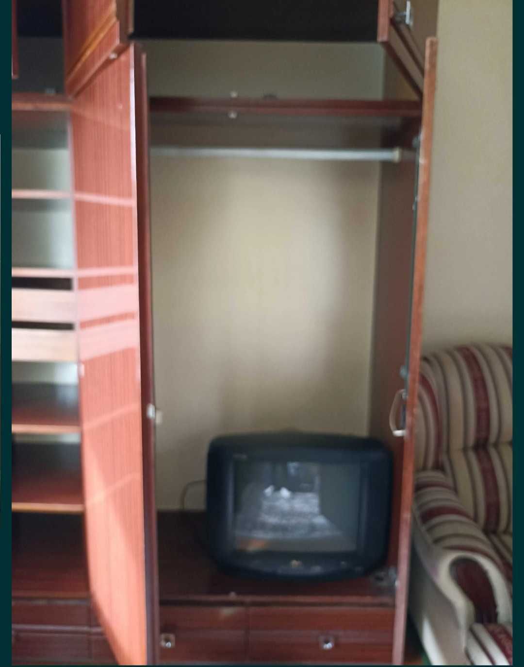 Продам шкаф срочноо
