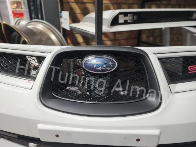 Решетки в передний бампер STI Subaru Impreza GDB Лиса