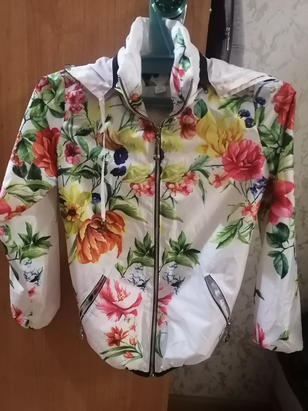 Продам ветровочки