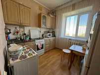 Продается полноценная 2 комн квартира Центральный,43