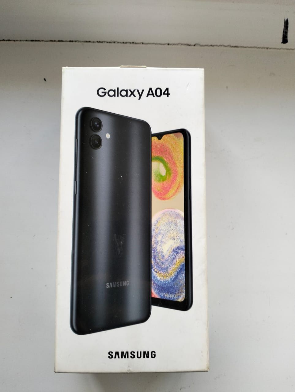 Продам Телефон Samsung Galaxy A04 в идеальном состояние