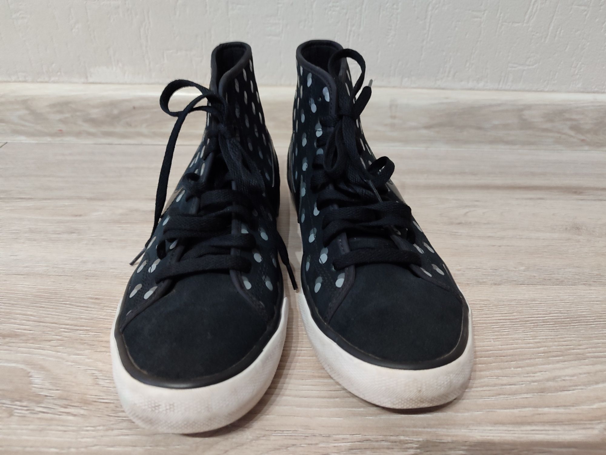 Женские Кеды Nike Court