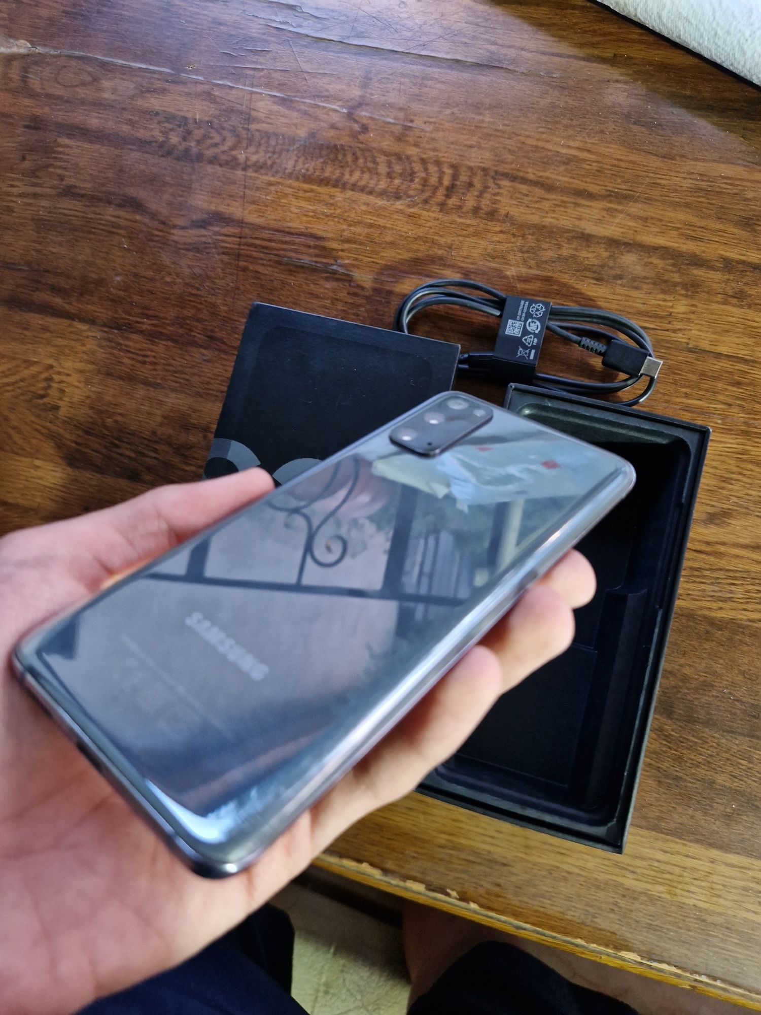 Samsung S20 128Gb продам или обмен