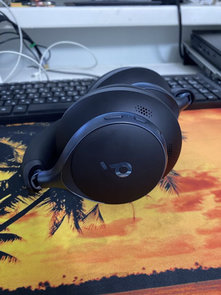 Наушники Soundcore space one