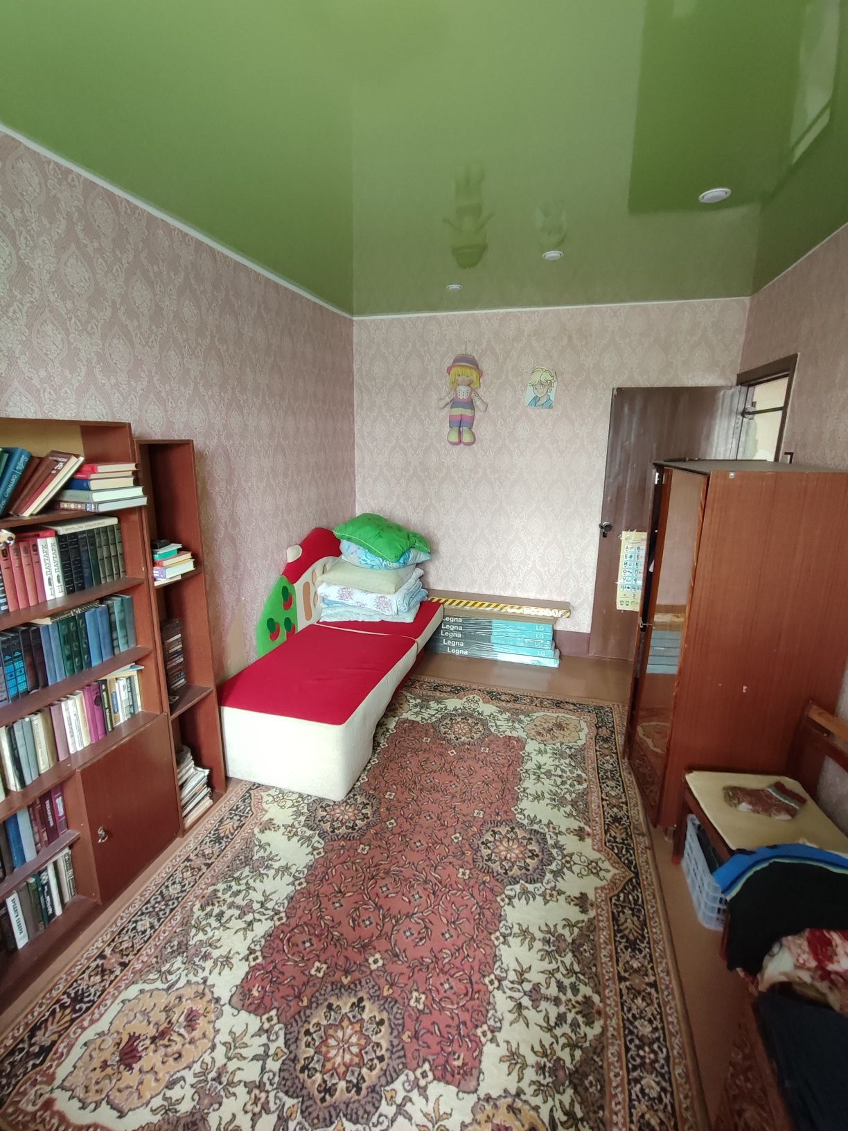 Продается 3-комн (7-30, 5 эт)