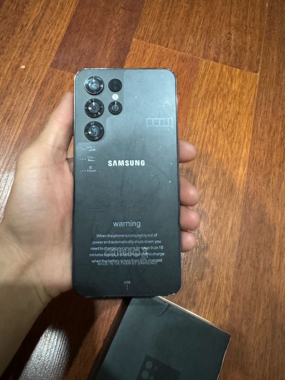 Продам смартфон Galaxy s23 ultra