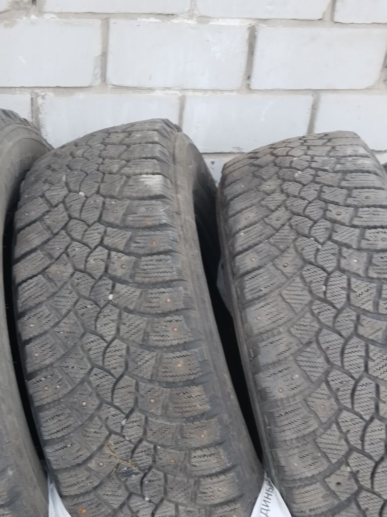 Продам шина на уаз патриот