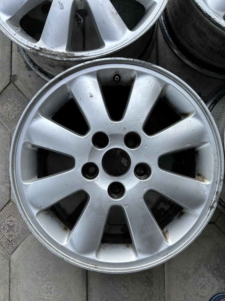 Диски r16 Toyota 5x114.3
