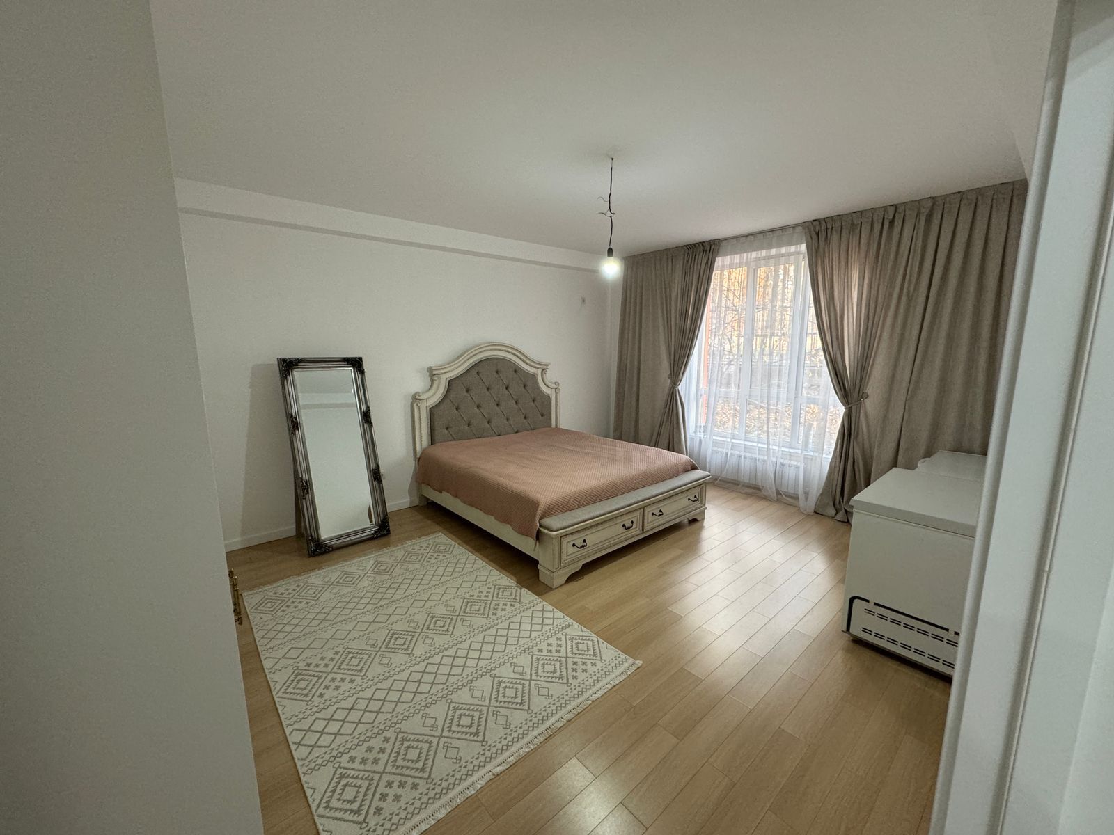 Продам 3 комнатную квартиру