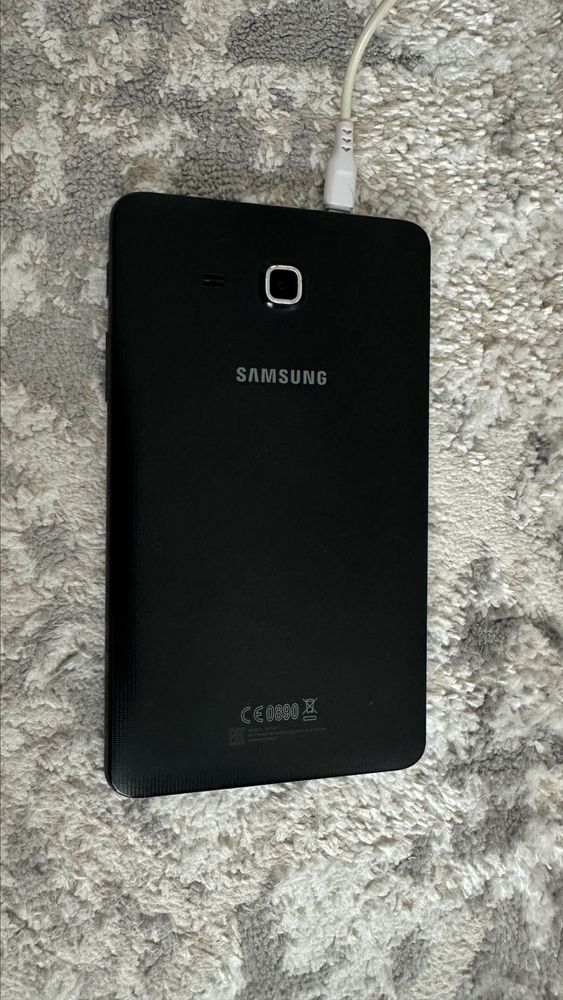 Планшет Samsung Galaxy Tab A  в отличном состоянии. Цена 15000