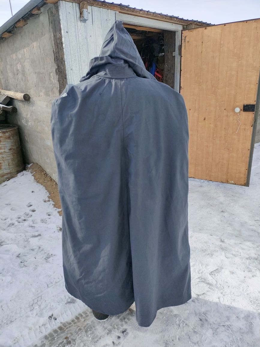Продам новый плащ офицерский