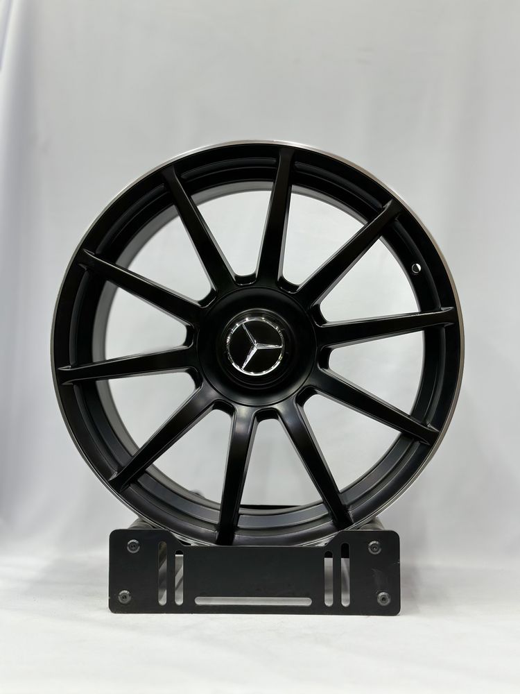 Продается комплект дисков для mercedes benz R21 5x130