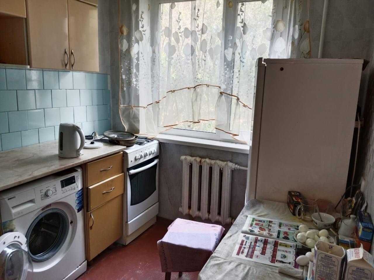 Продам 1- комнатную квартиру на 6 кмр