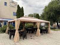 В связи с закрытием кафе продаю шатер(х2) размер 4*6