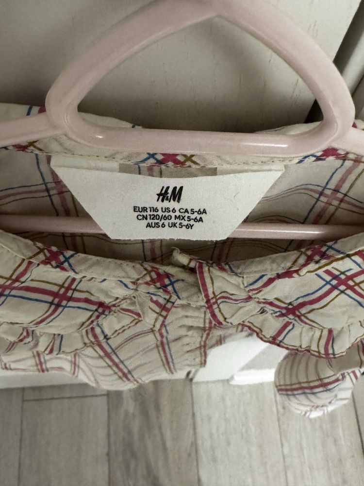 Платья - 3 шт, блузка на девочку от H&M 116 р
