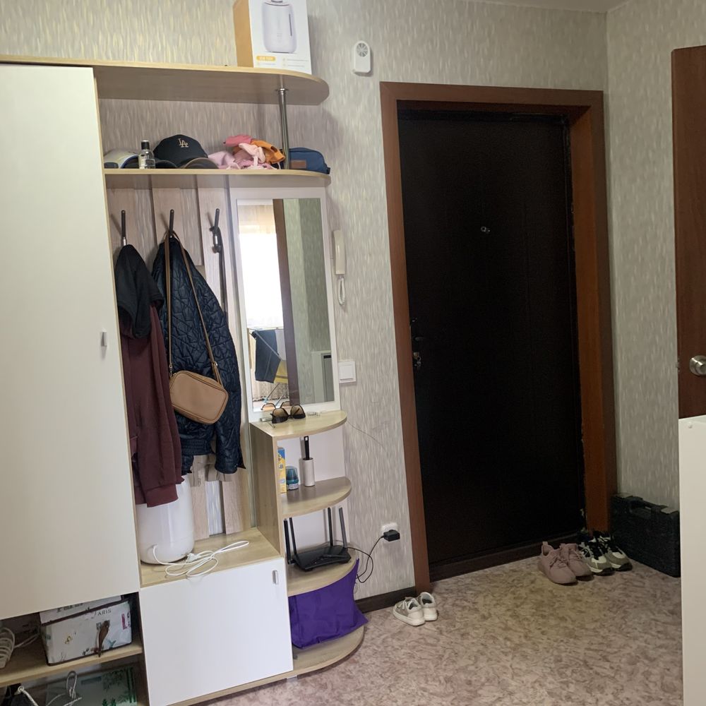 Продам 1 комнатную квартиру (р-он Аэропорт)