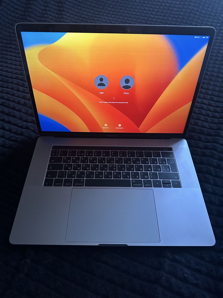 Продам MacBook Pro 15, 2017 года