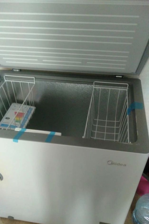 Продам морозильную камеру Мидеа