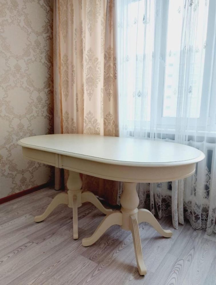 Срочно продам стол. Новый. Листайте фото