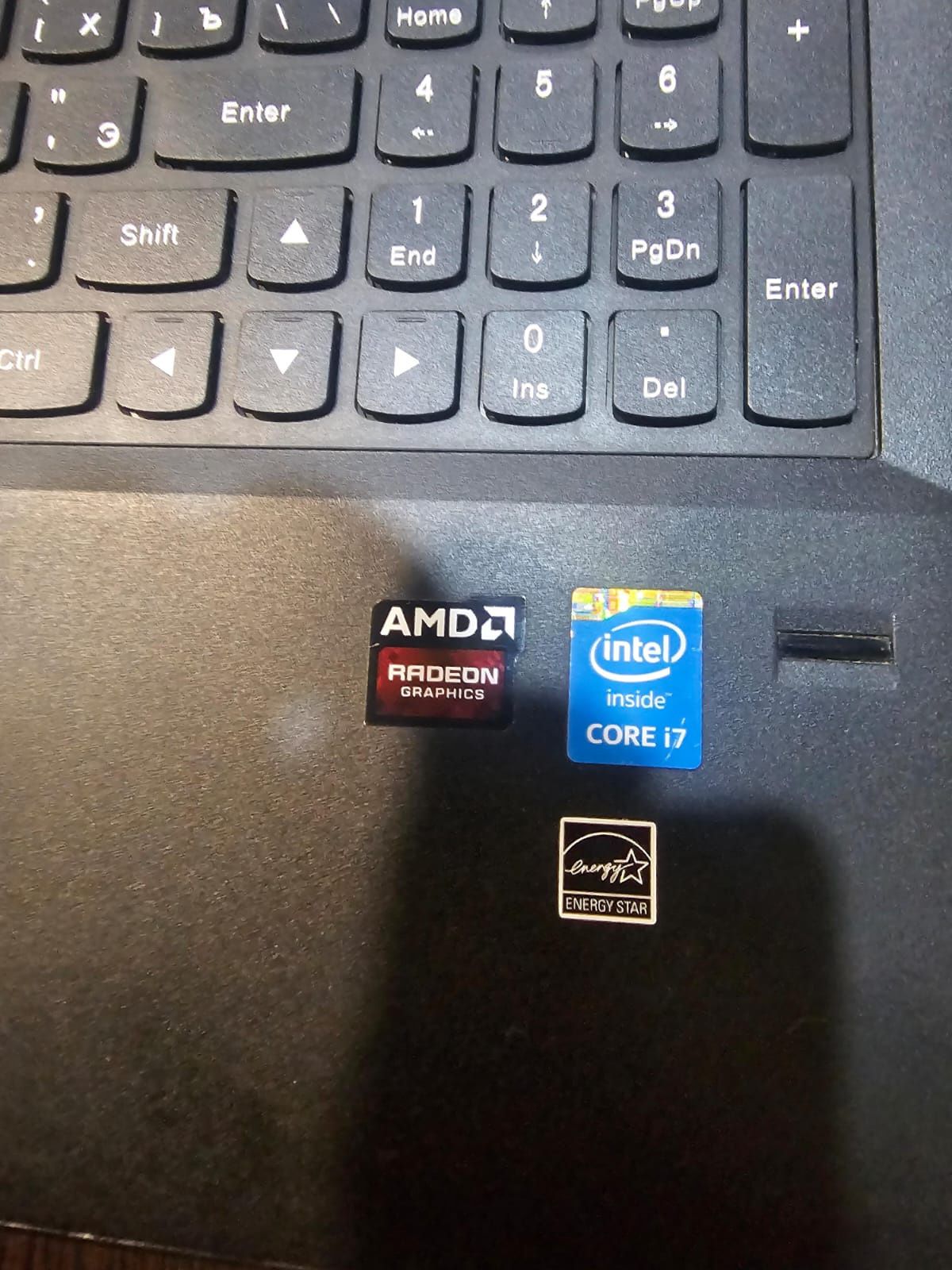 Продам шустрыйноутбук Lenovo core i7