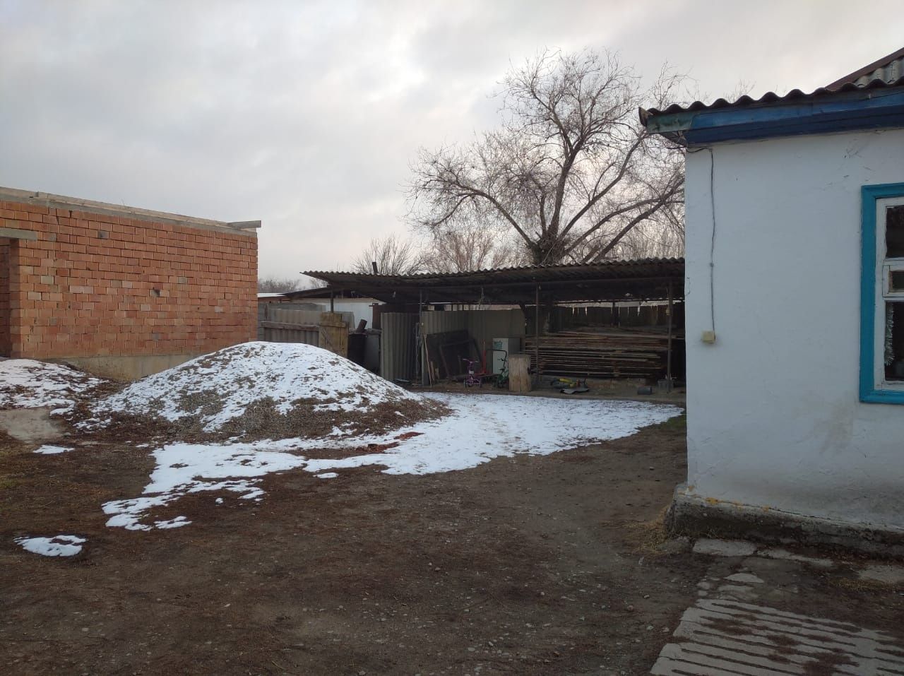 Продам дом с участком