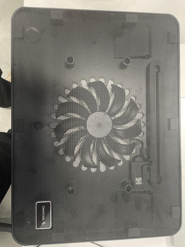Продам подставку для ноутбука Deepcool WIND PAL MINI DP-N114L-WDMI