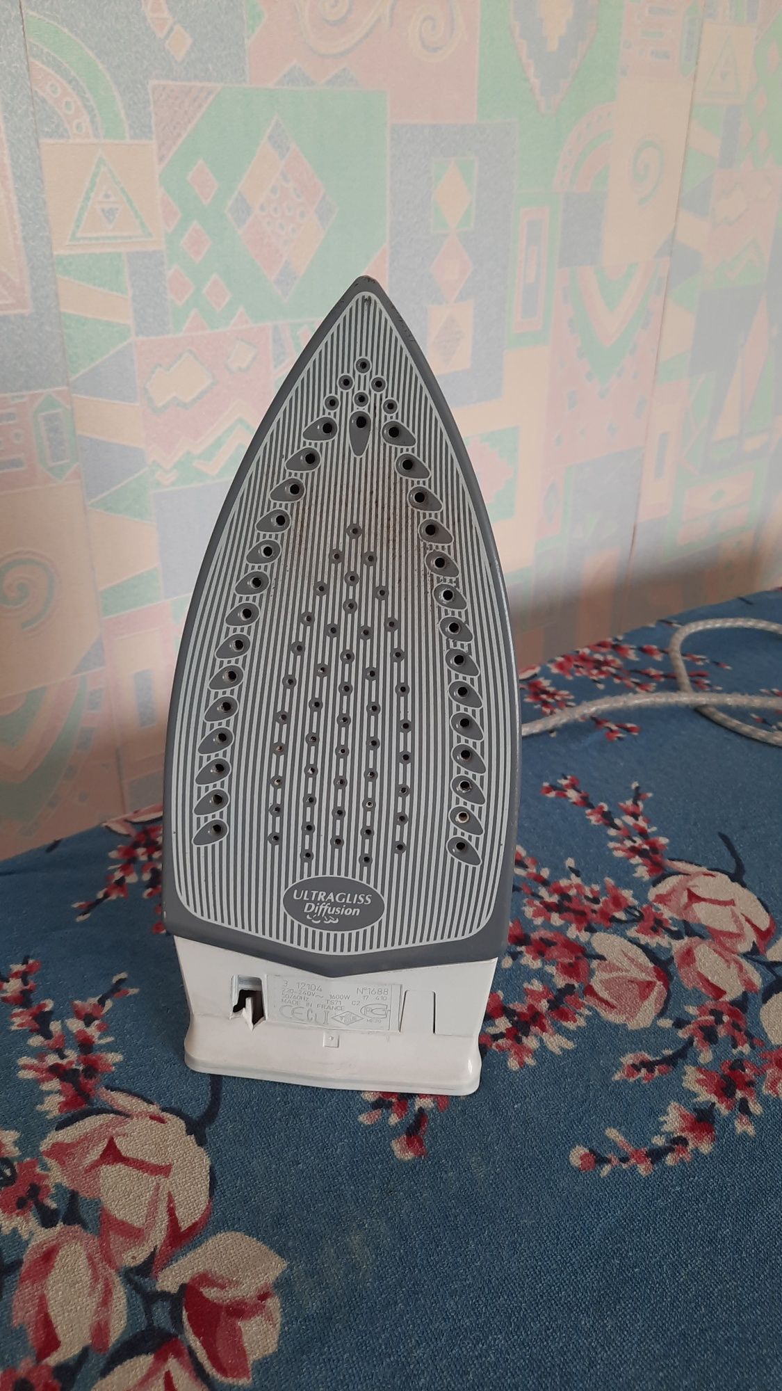Утюг Tefal паровой
