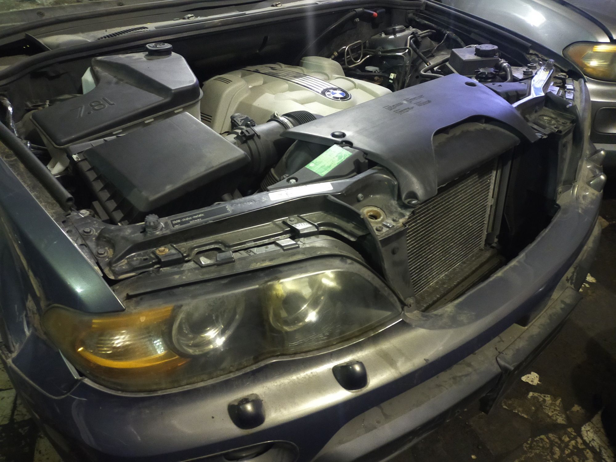 Авторазбор Х5  по запчастям 2006г