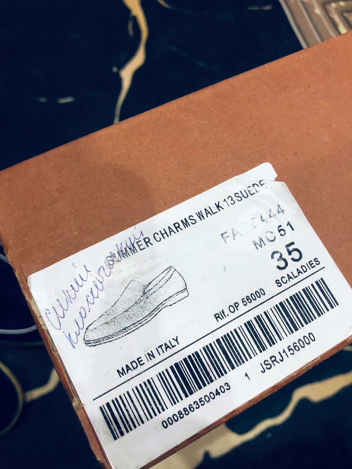 Продам ,Loro Piana 35 размер большемерит