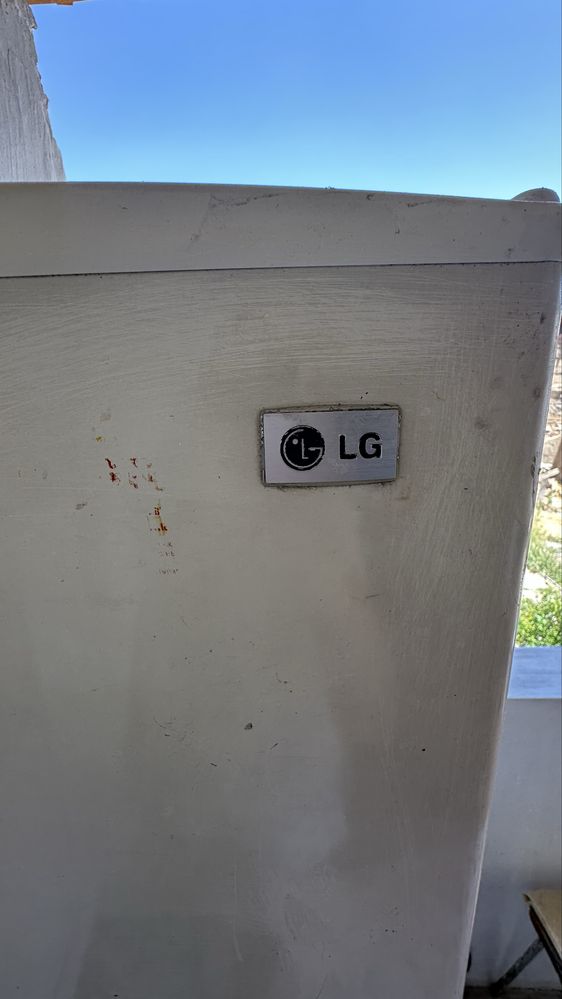 Холодильник LG