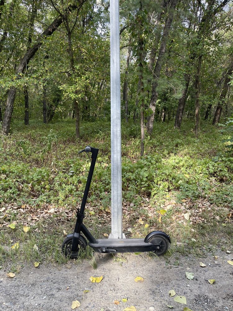 Продам Ninebot max G30