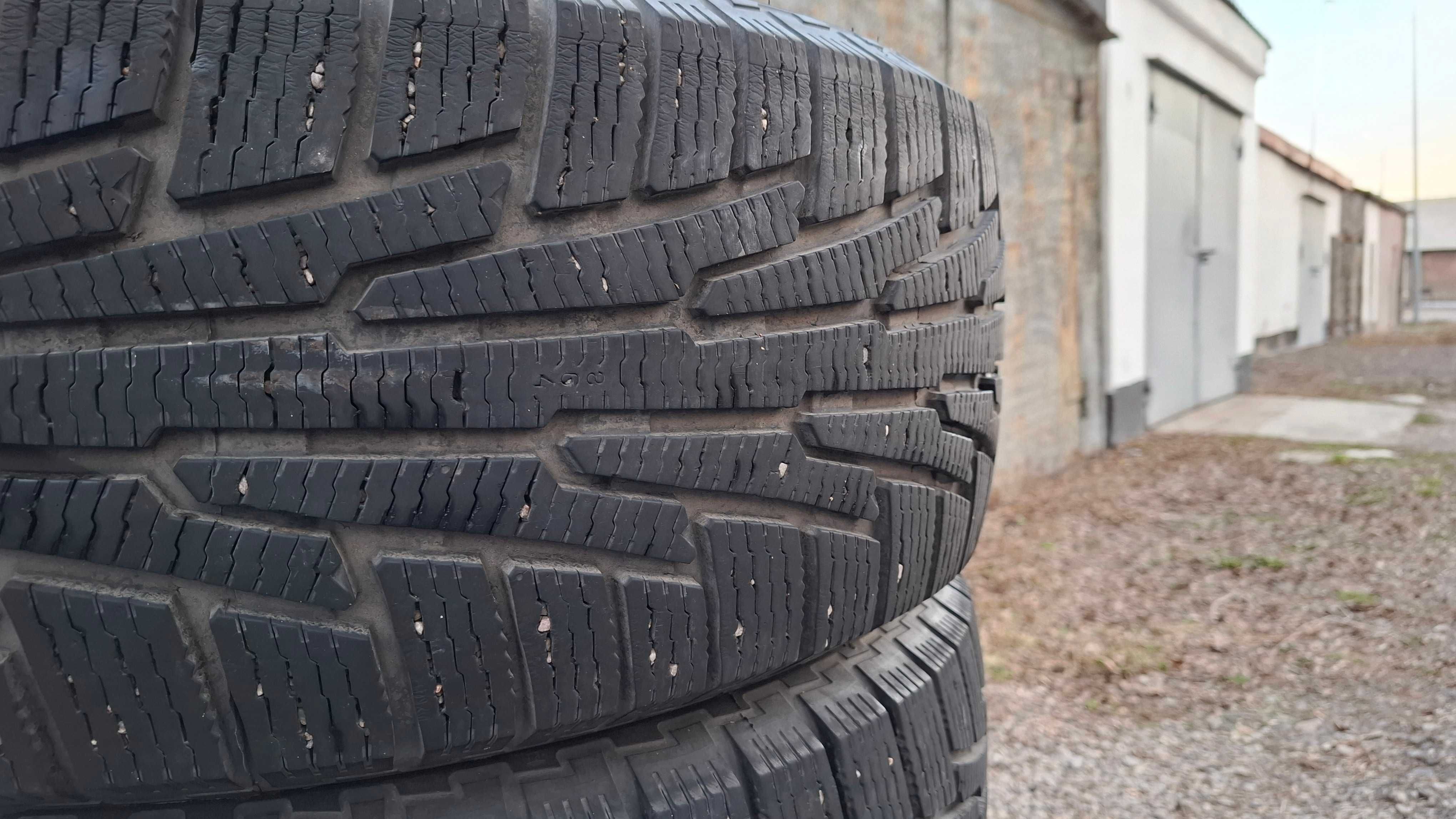 Комплект зимних шин Nokian Nordman RS2 SUV 255/60 R18