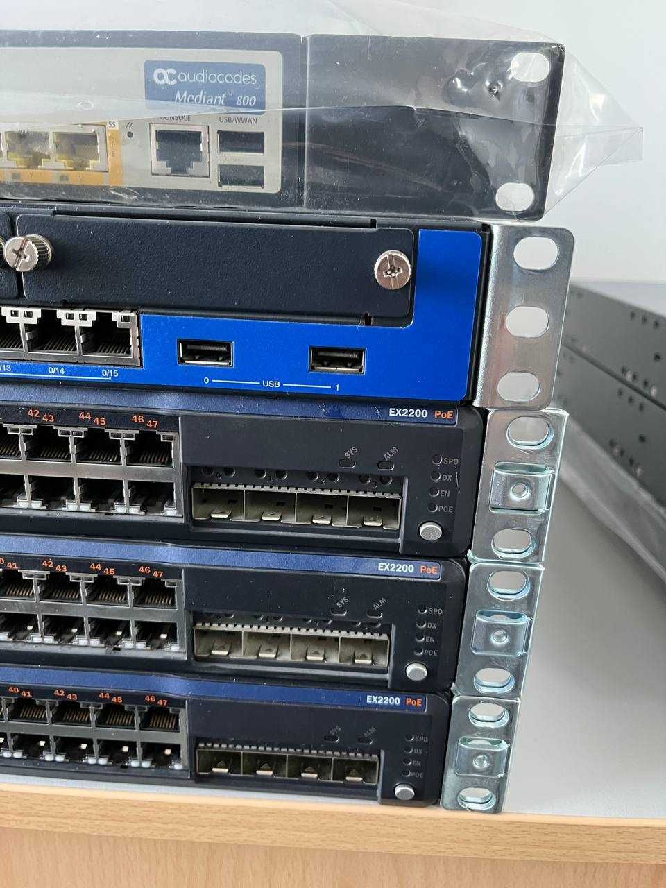 Juniper коммутаторы EX2200-48P