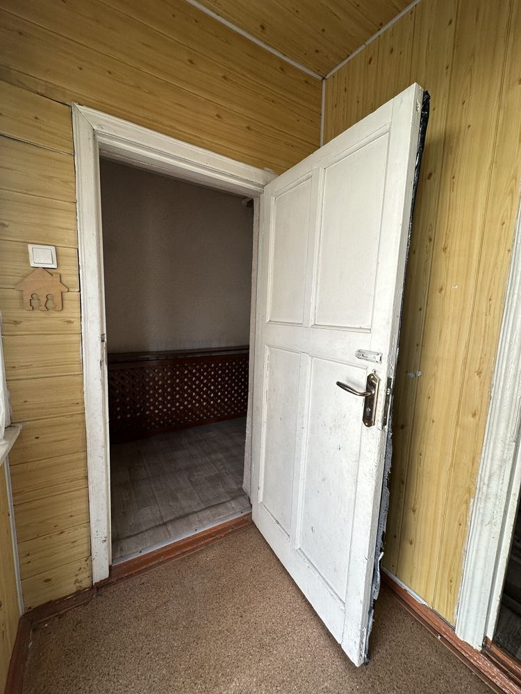 Продам двери б/у