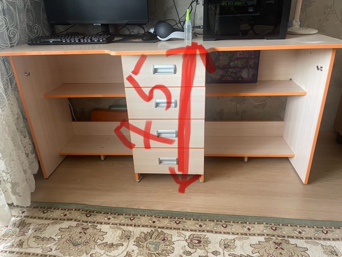 Продам письменный стол!