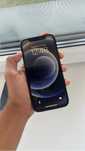 Телефон iPhone 12