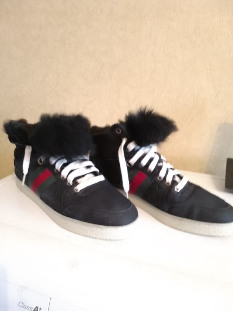 Женские зимние кеды. GUCCI. Оригинал. Б/У.