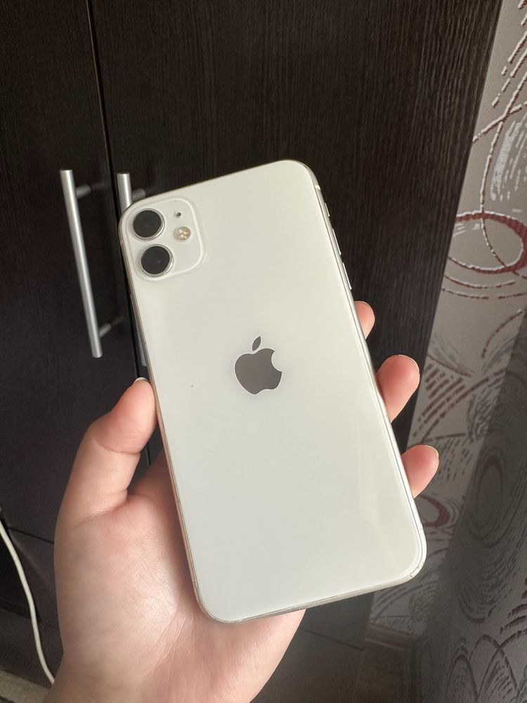 Айфон 11 128гб Apple