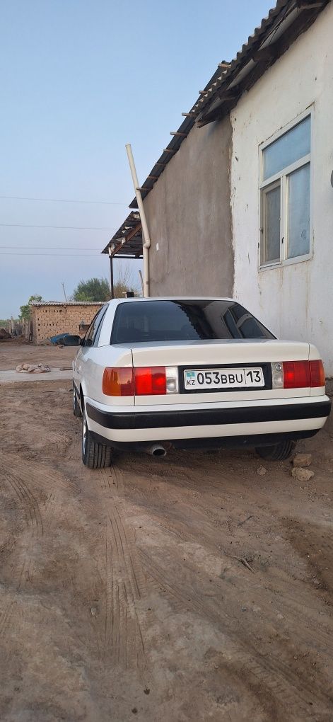 Ауди С4 2,0 дазатр жағдайы жақсы