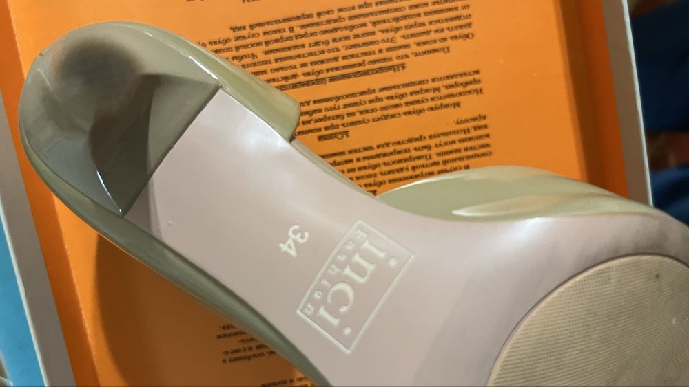 Продам туфли 34 р