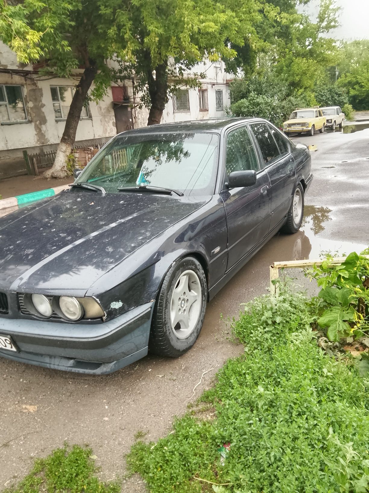 Срочно продам БМВ Е34