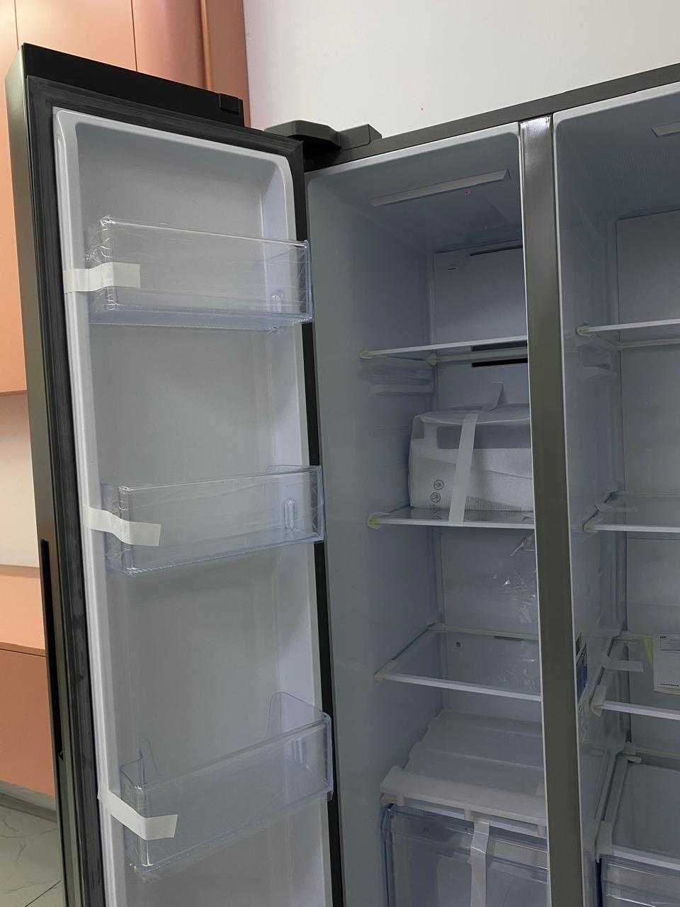 Холодильник Samsung RS66A8100B1