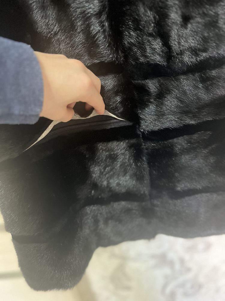 Продам норковую шубу