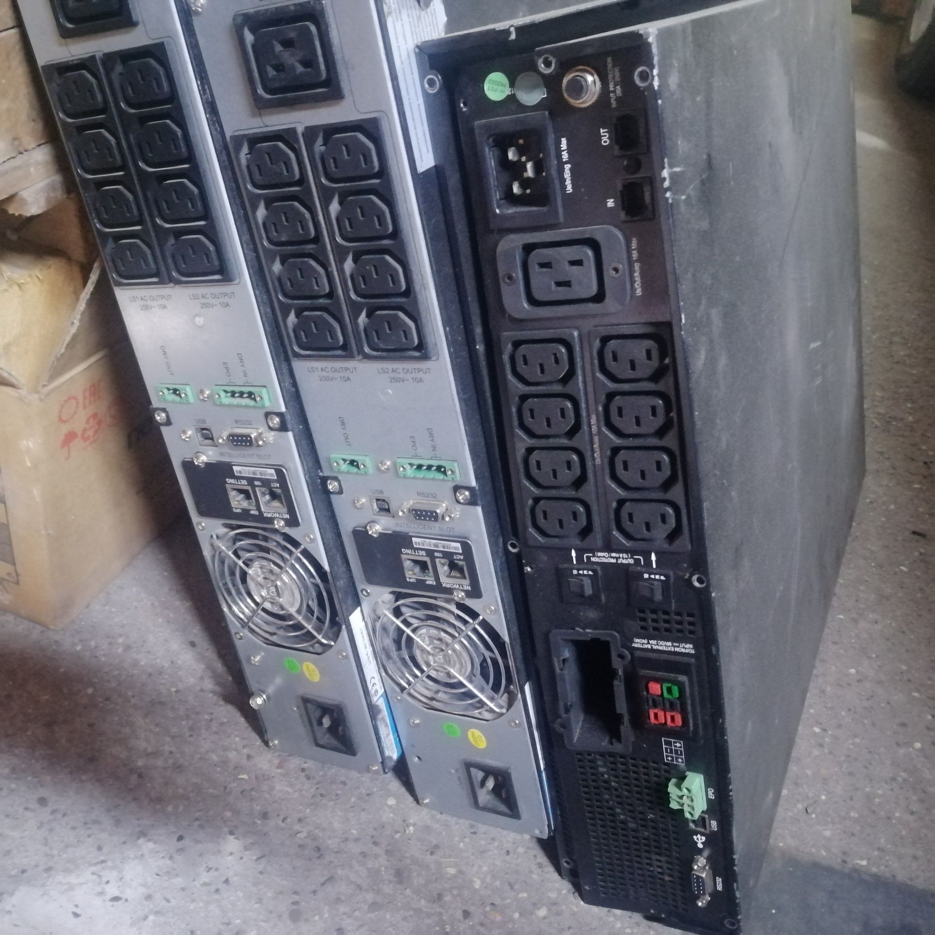 UPS IPPON innova rt 3k